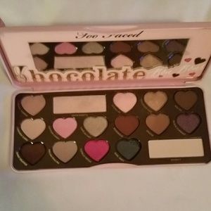 Too Faced Makeup - Too Faced Chocolate Bon Bons Palette Too Faced Makeup - Too Faced Chocolate Bon Bons Palette